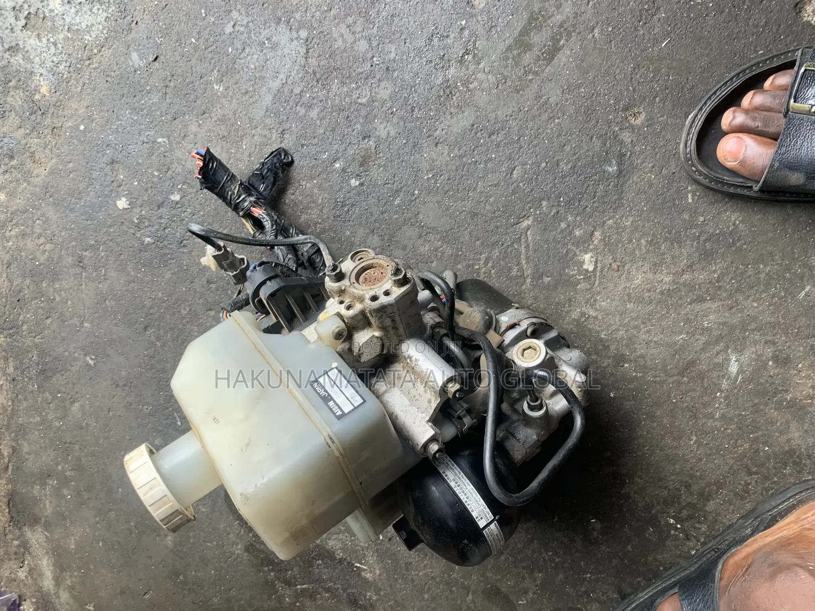 Abs Pump for Mitsubishi Pajaro and Montero