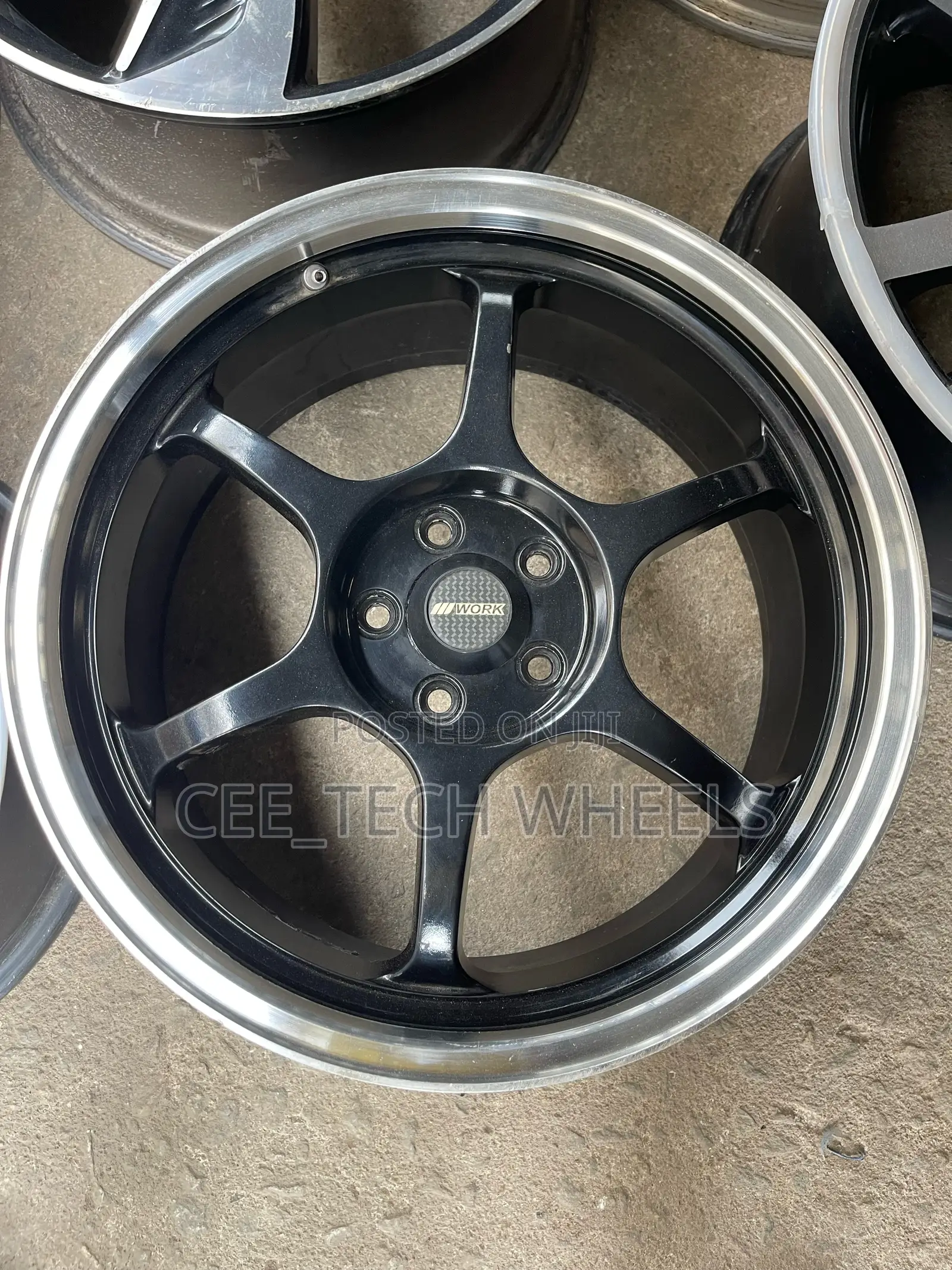 17 Inch Corolla,Matrix,Pontiac Vibe Etc