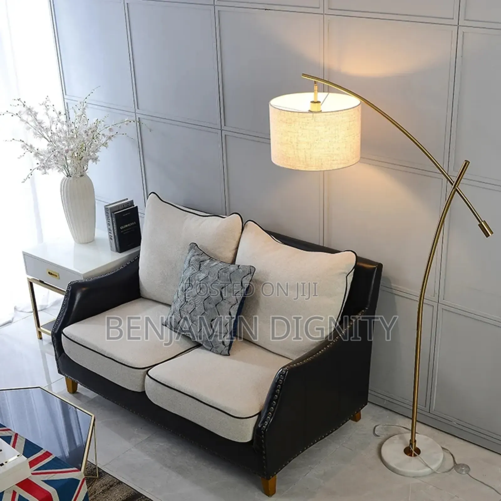 Side Stand Lamp