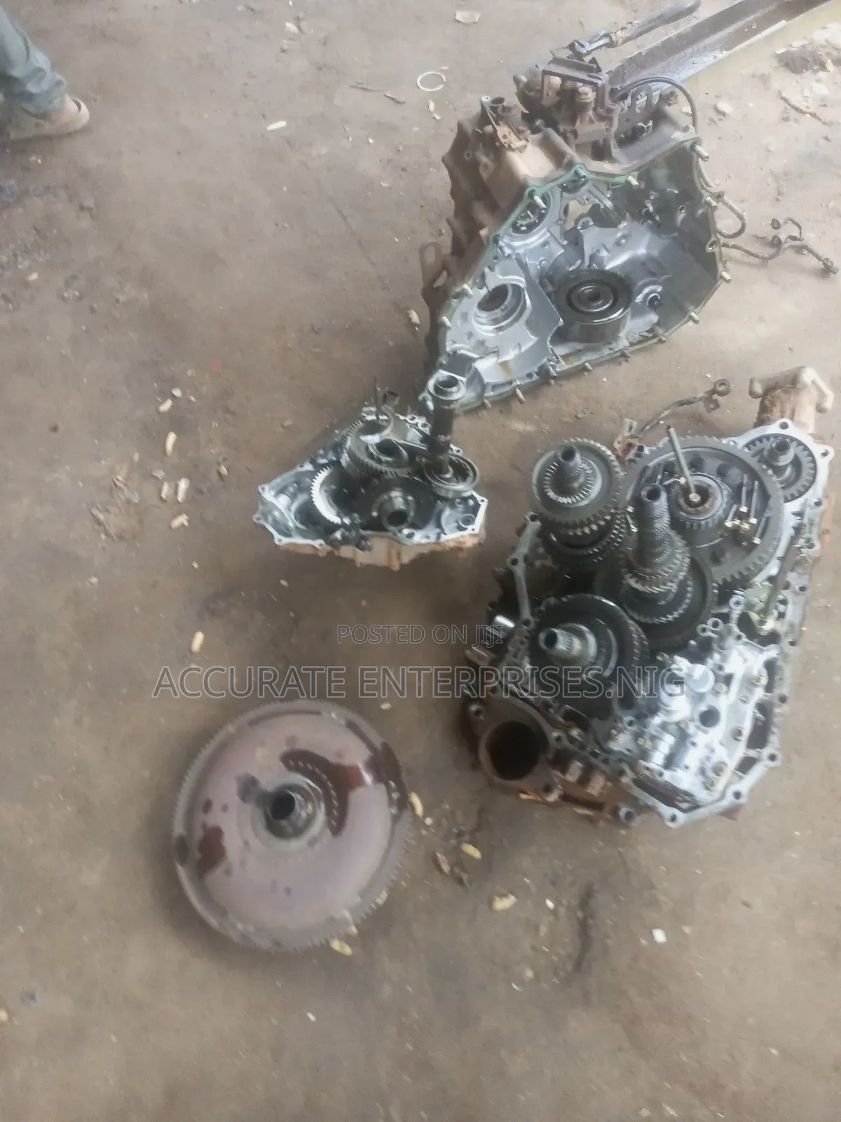 We Specialize on All Honda Gearbox Servicing