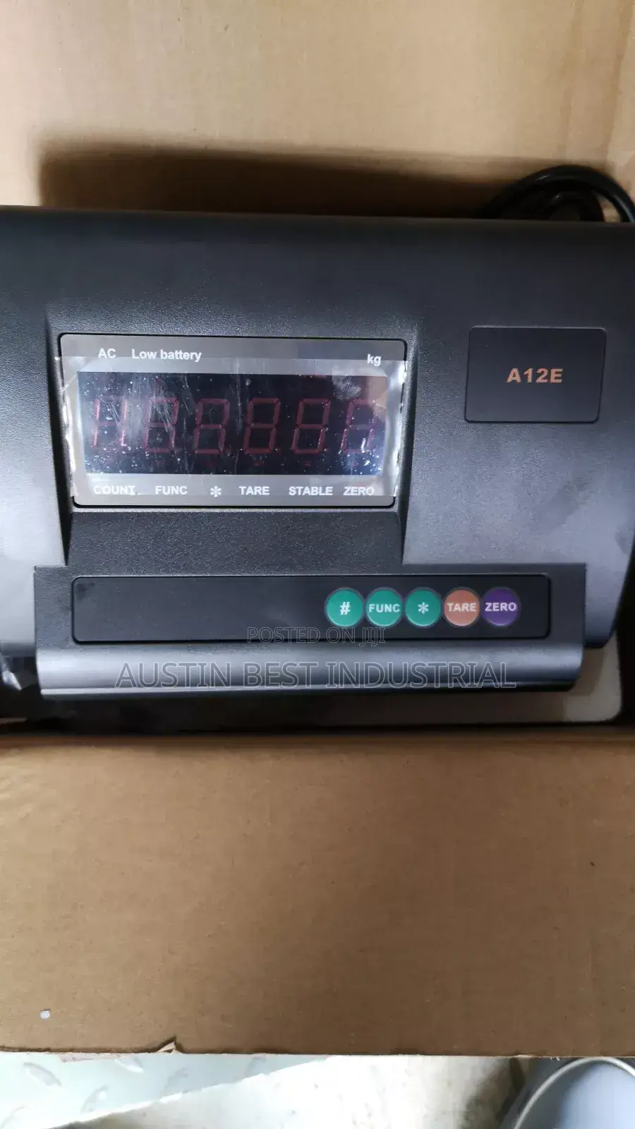 A12 Black Scale Monitor