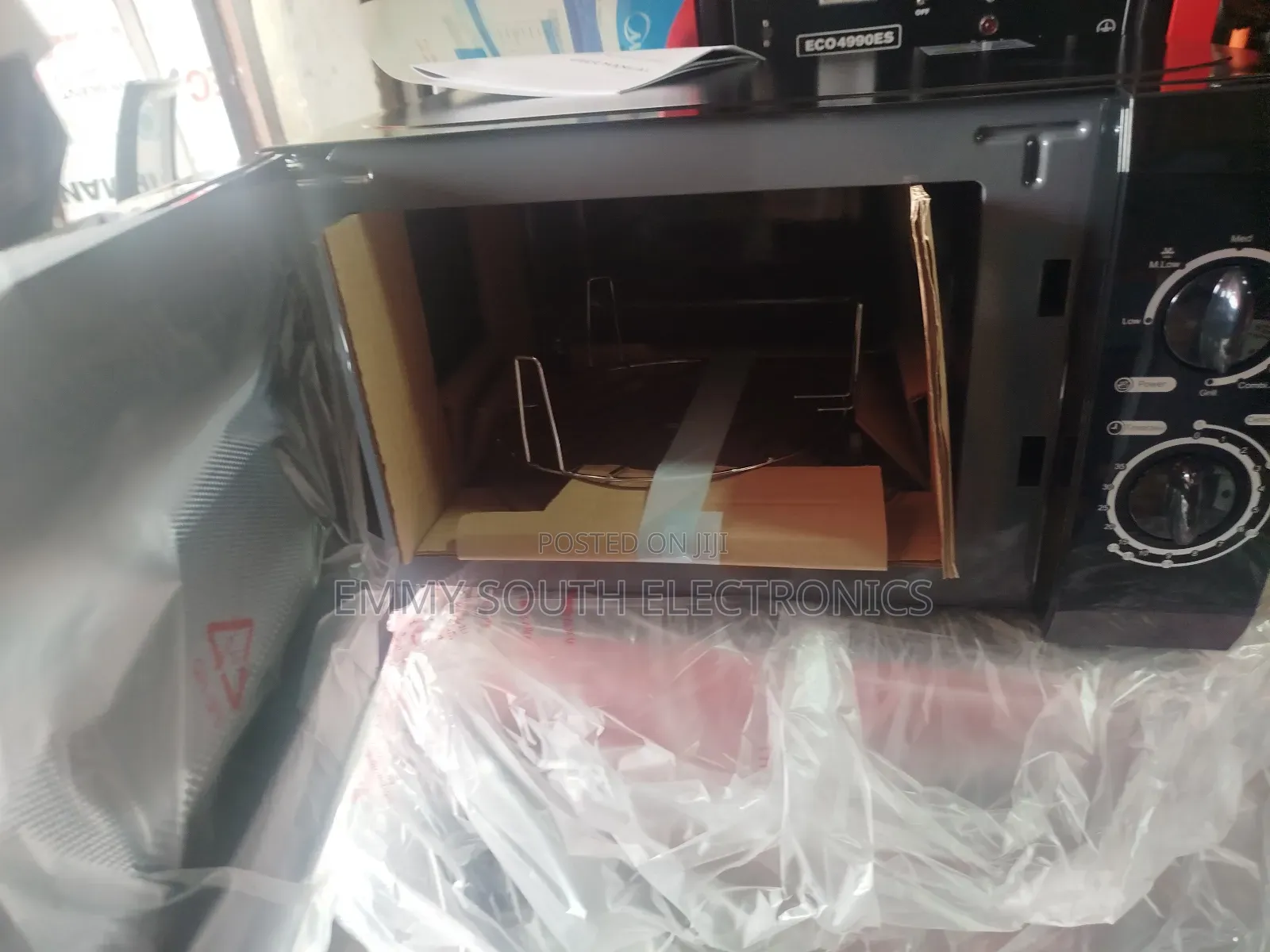 Midea 20 Litres Microwave Oven With Grill