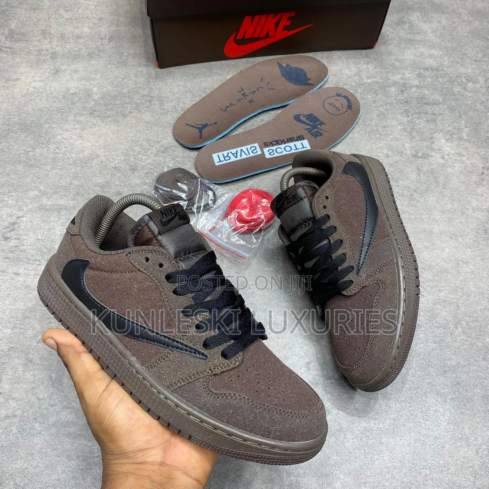 Air Jordan 1 Low Og X Travis Scott Velvet Brown Sneakers