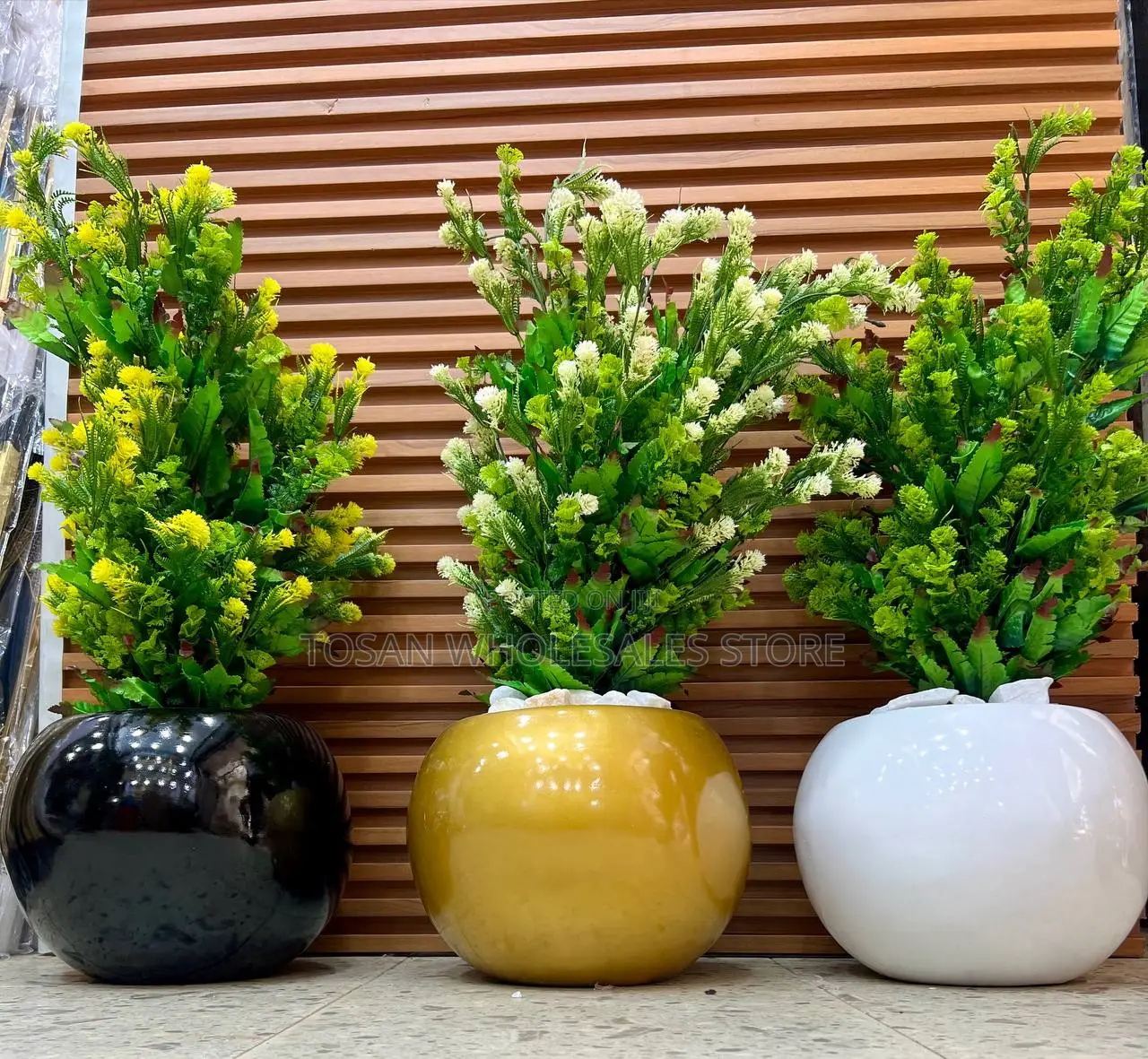 Round Fiber Pot With Plant