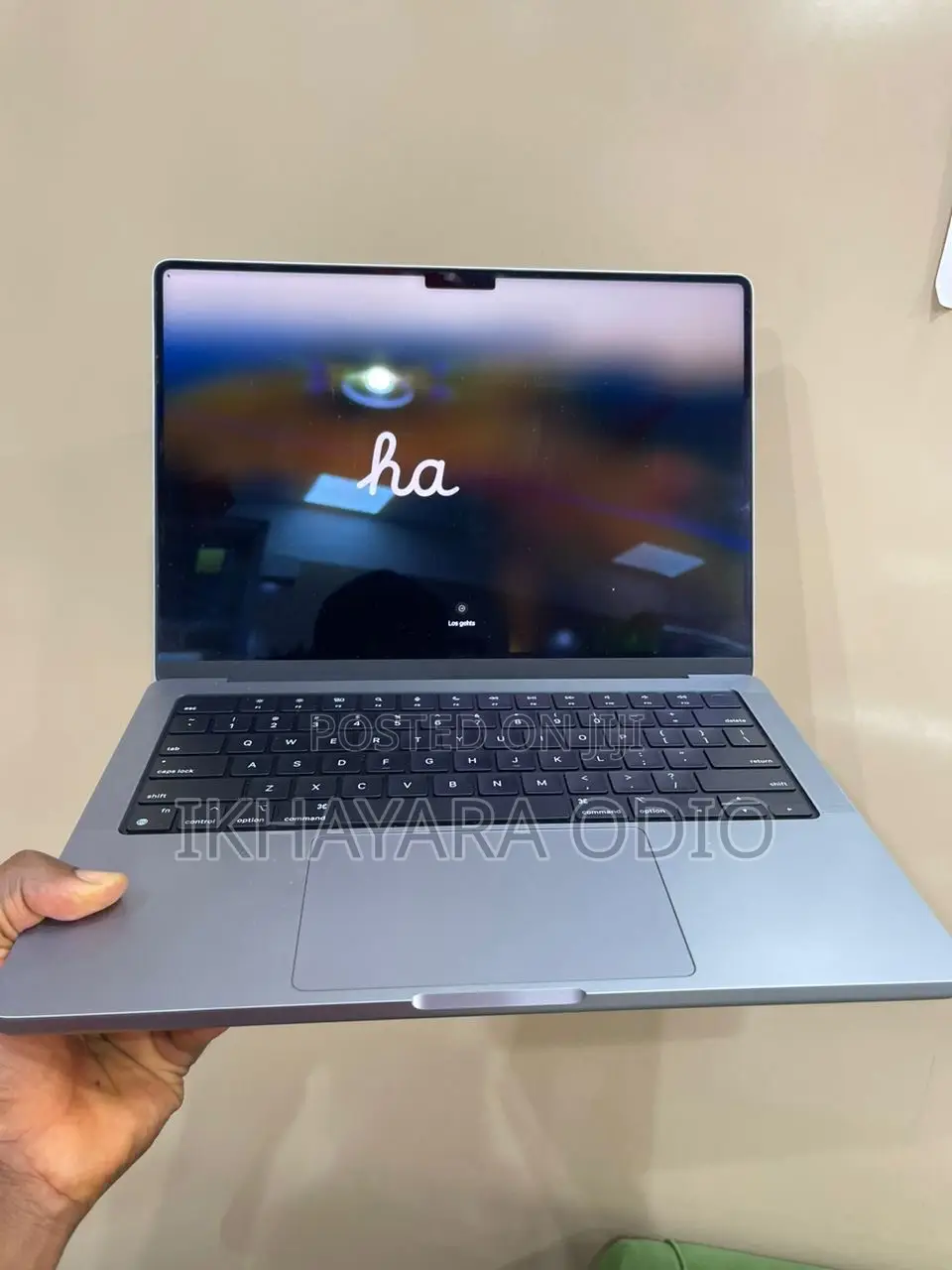 Laptop Apple MacBook Pro 2021 M1 16GB Apple M1 SSD 512GB