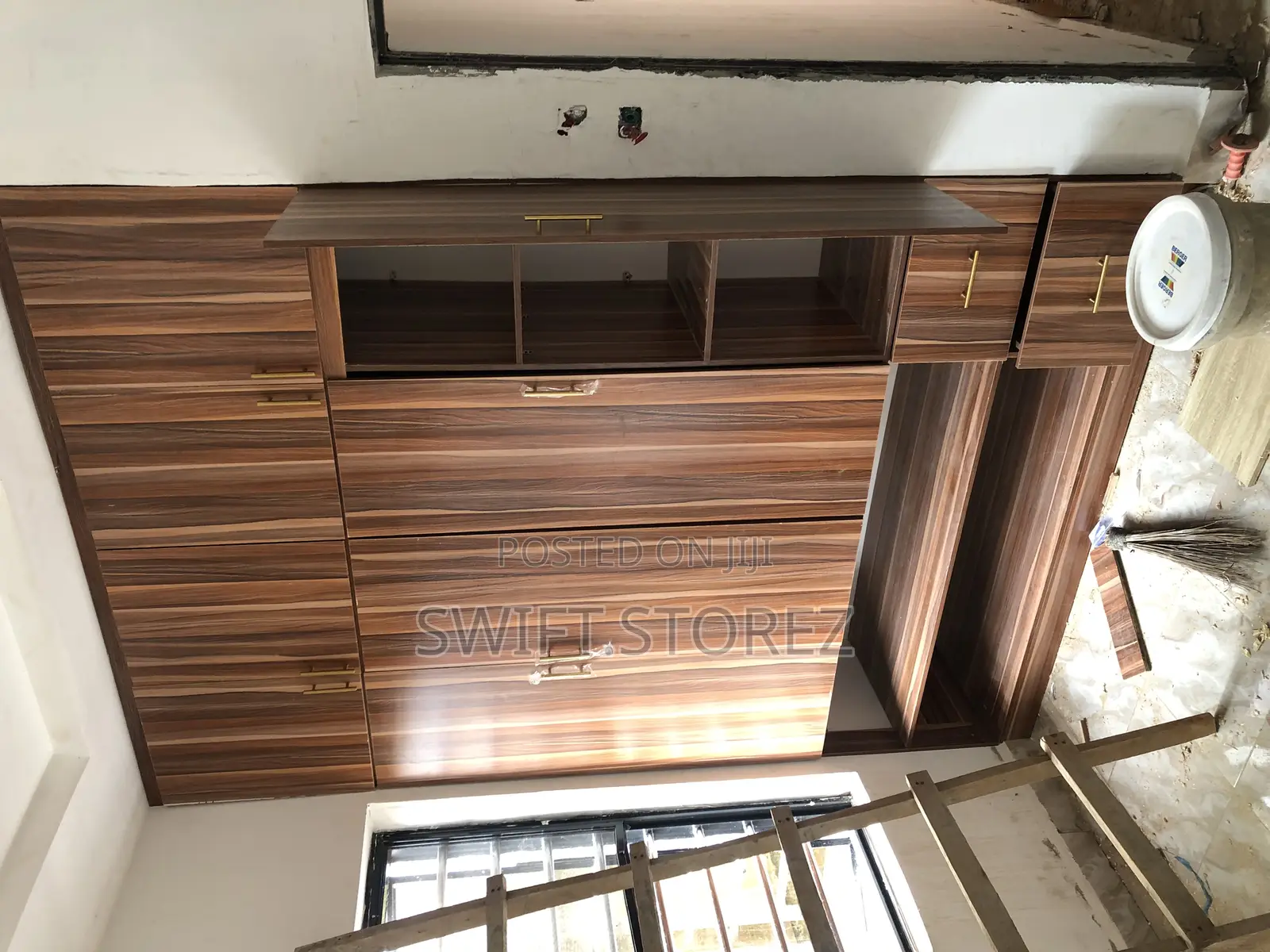 Wall Wardrobe Set