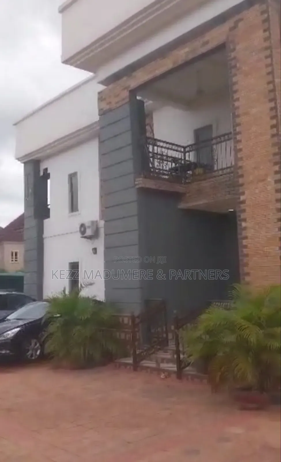 10bdrm Duplex in Inside An Estate ,In, Port-Harcourt for sale