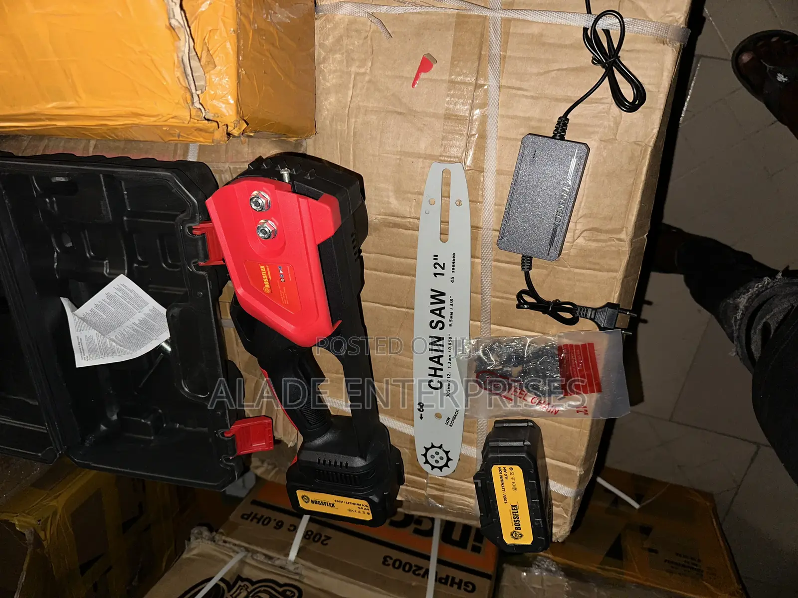 Cordless Chainsaw 12 Inches Bossflex