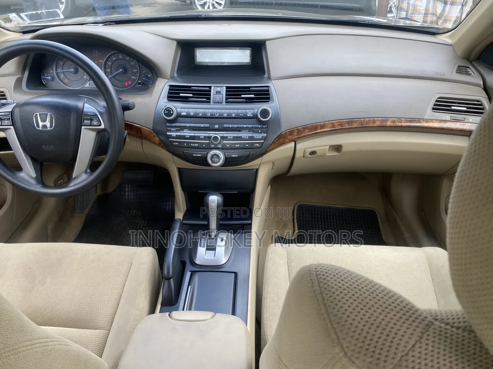 Honda Accord 2010 Gold