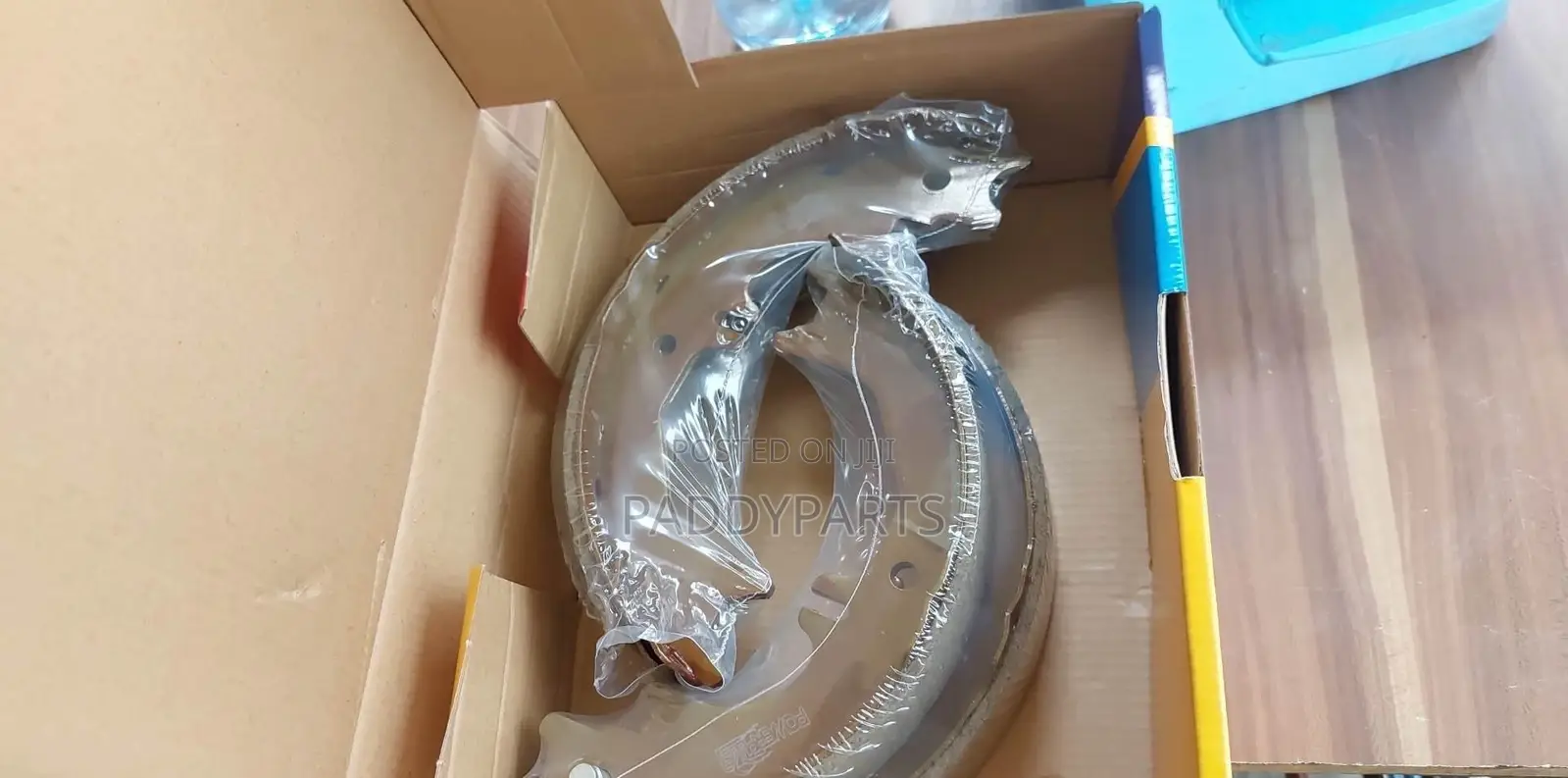 Land-Cruiser Prado Hand Brake Shoe