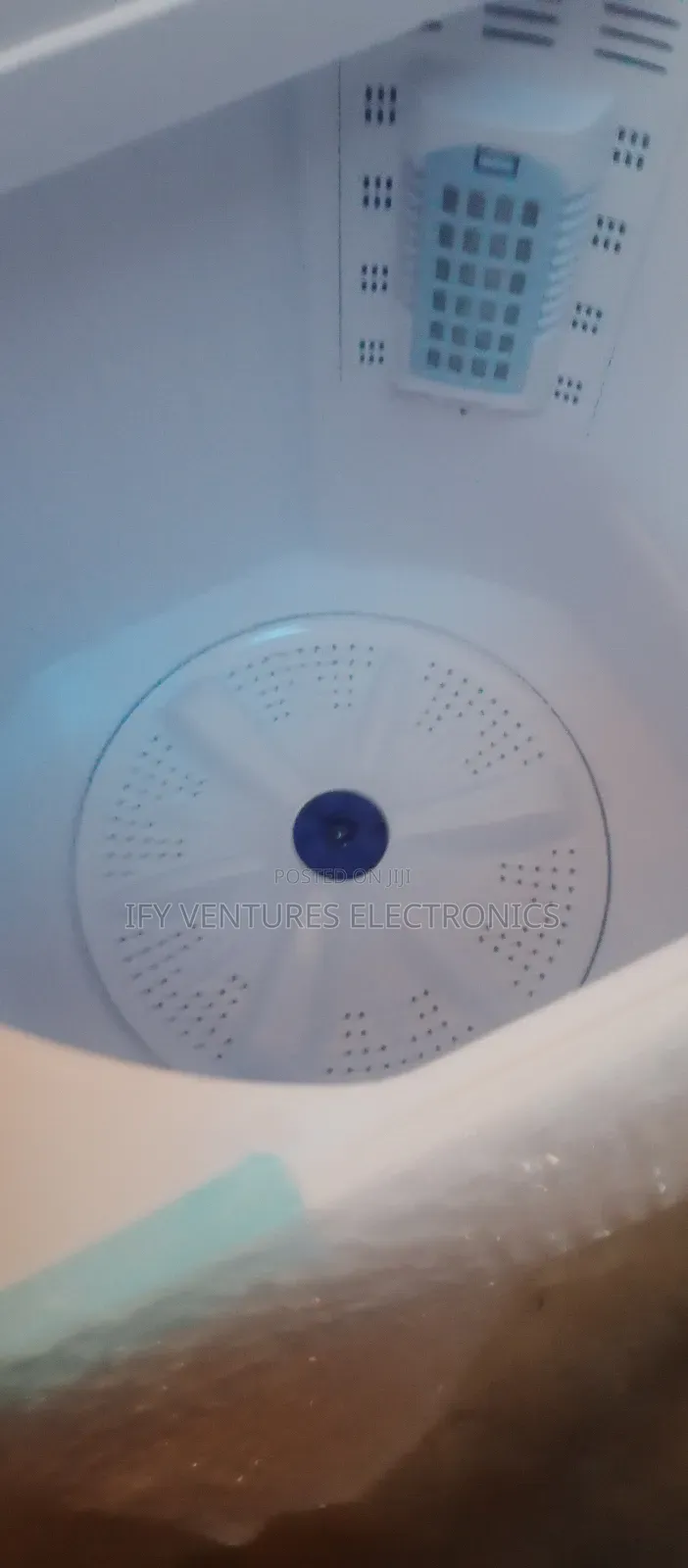 13kg Nexus Twin Top Washing Machine, Wash And Spin.