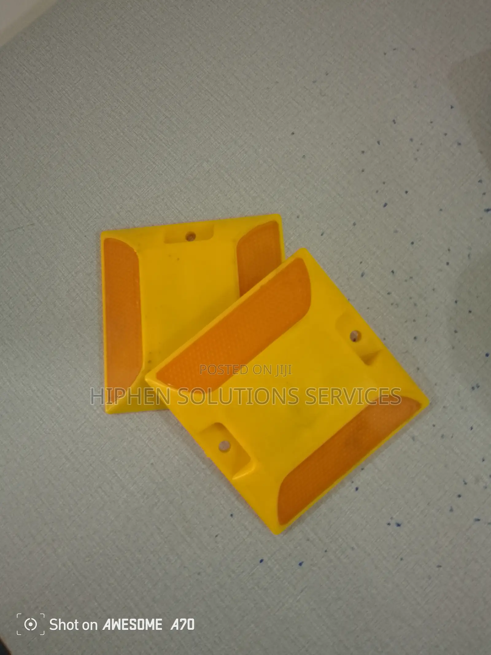 Road Studs For Traffic Safety