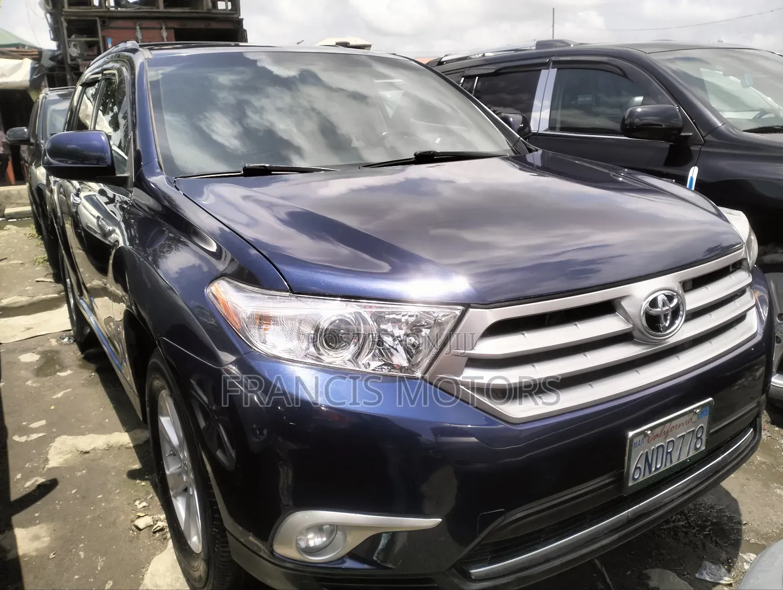 Toyota Highlander Limited 3.5l 4WD 2013 Blue