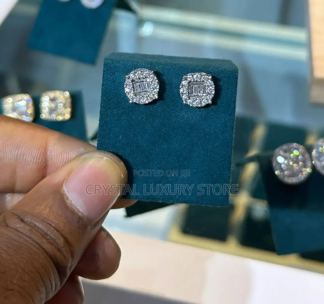 New Real Diamond Stud Passes the Diamond Test