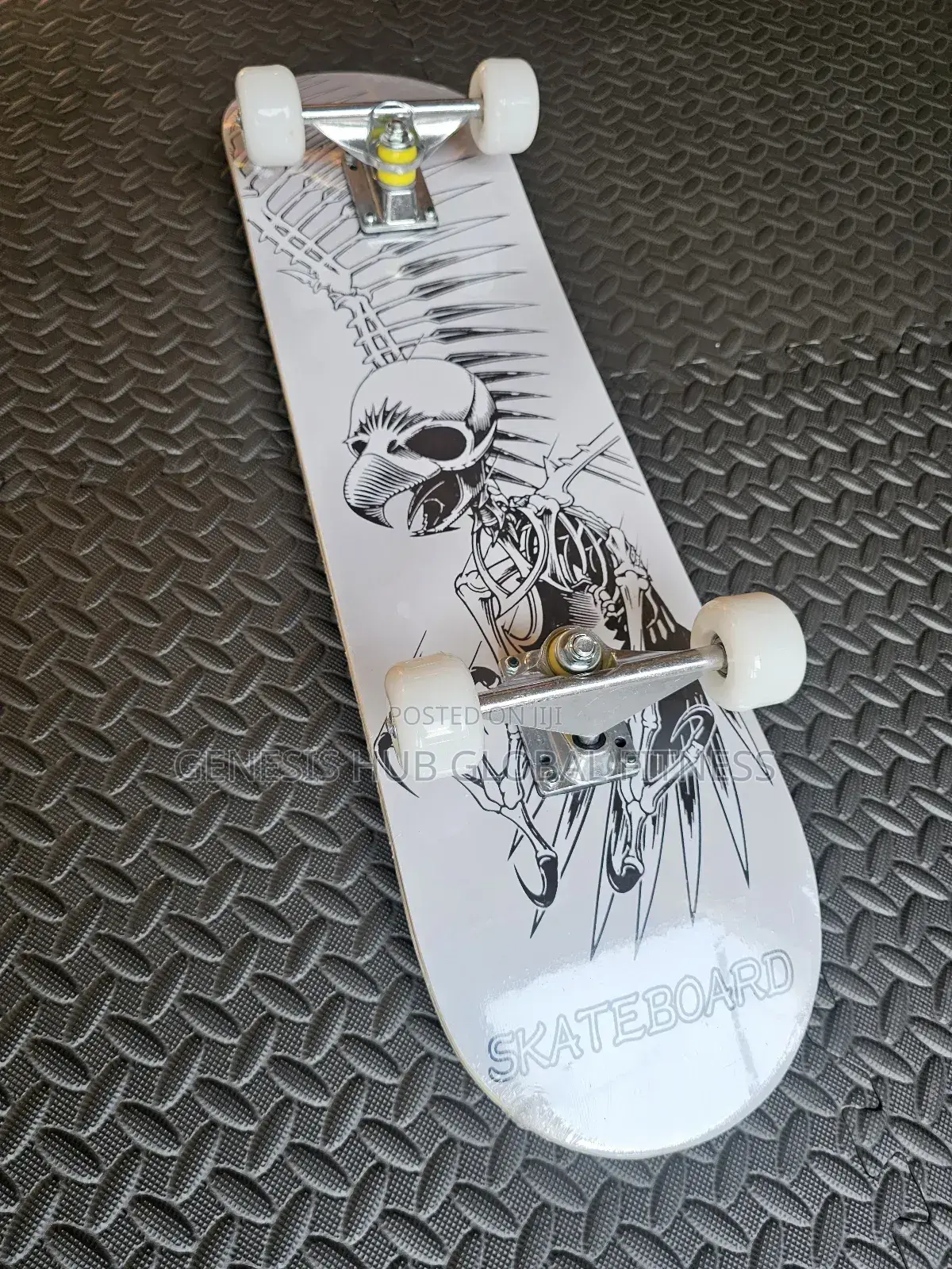 New Adult Skateboard SB77