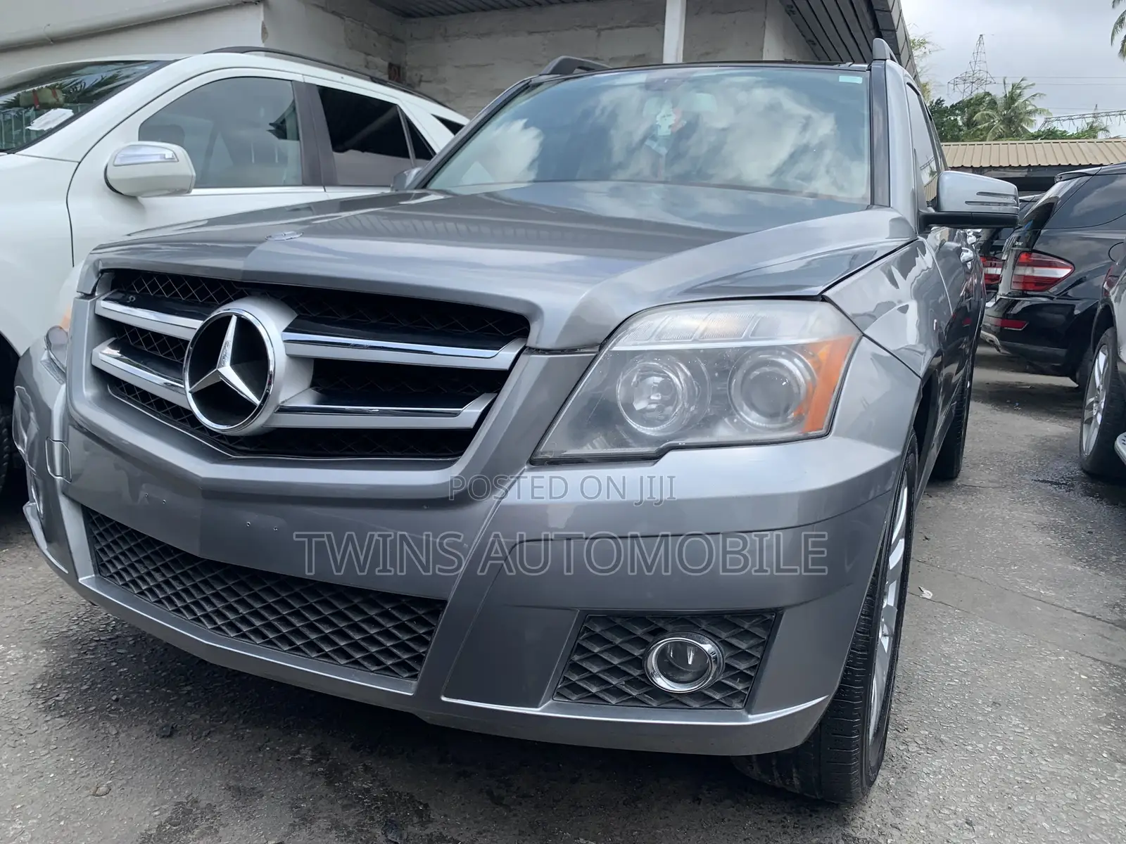 Mercedes-Benz GLK-Class 350 4MATIC 2012 Gray