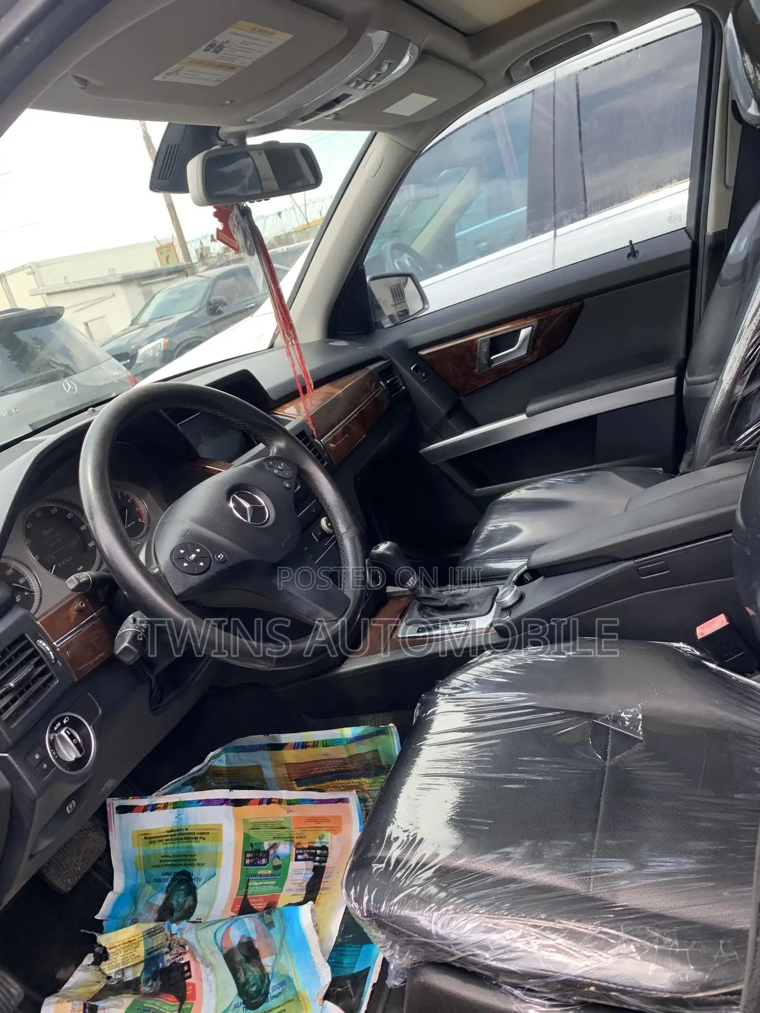 Mercedes-Benz GLK-Class 350 4MATIC 2012 Gray