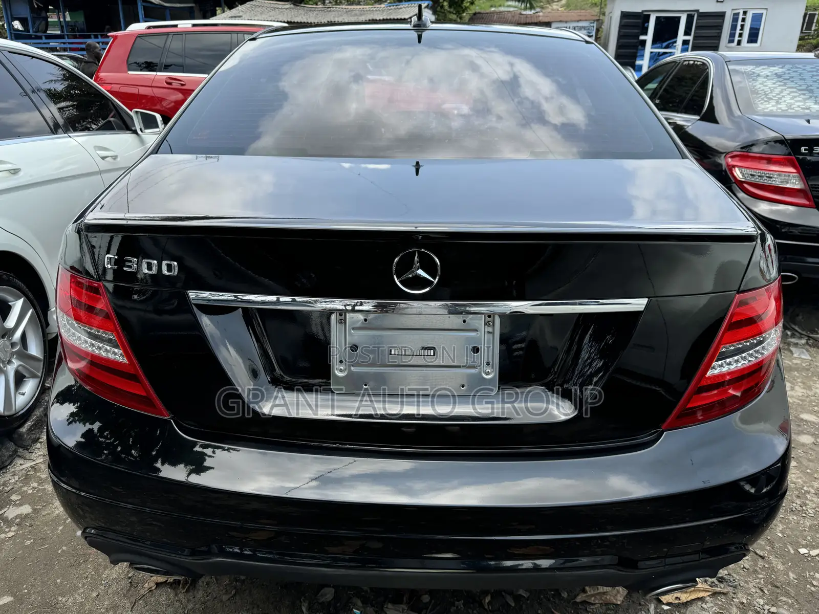 Mercedes-Benz C300 2013 Black