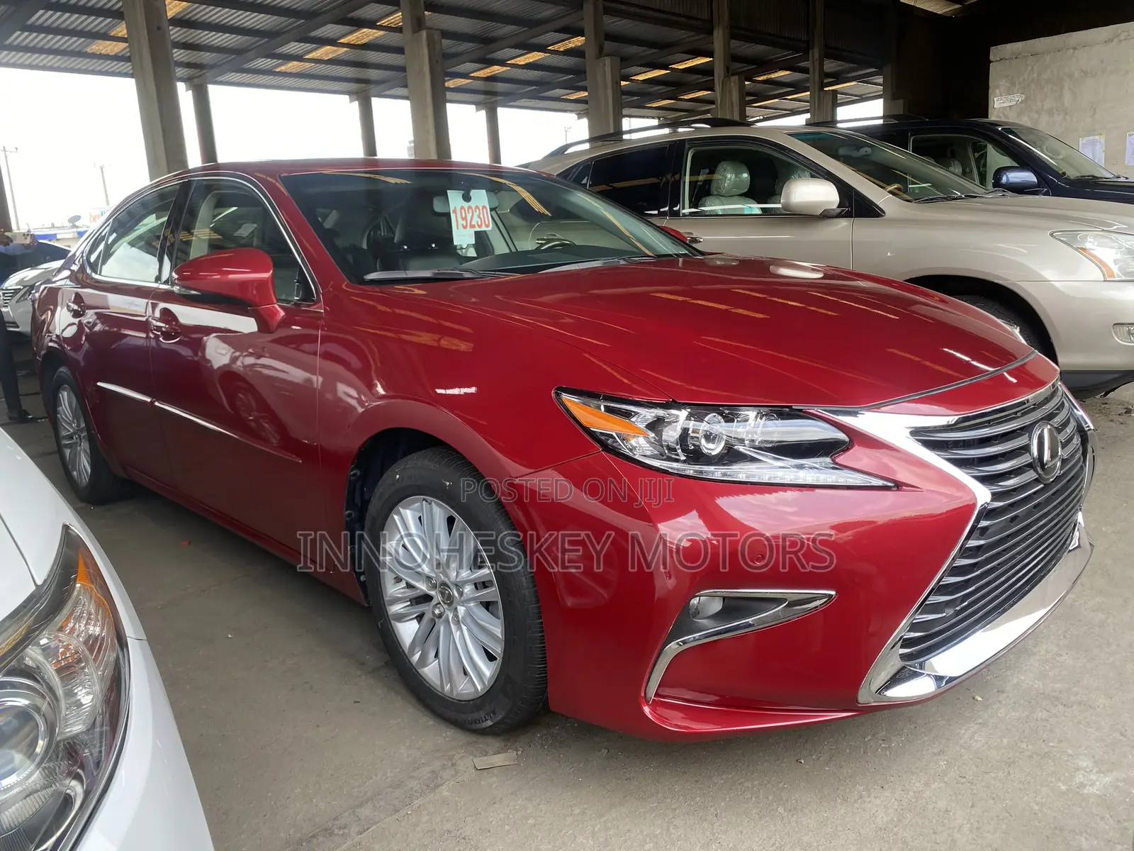 Lexus ES 350 FWD 2015 Red