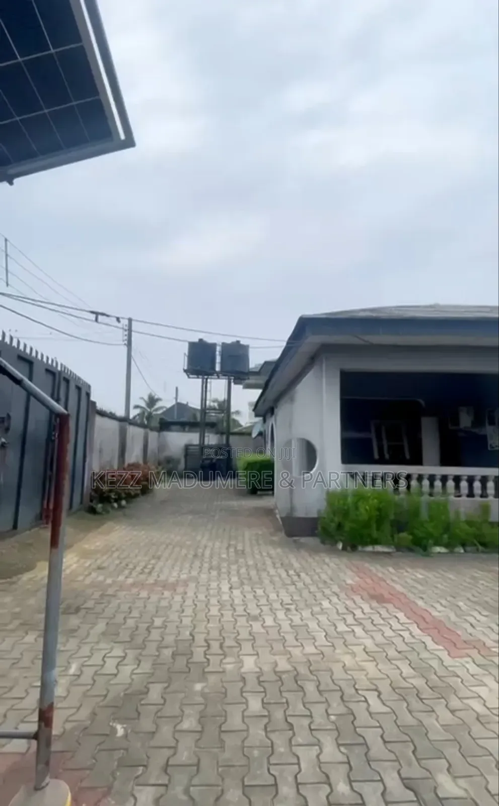 7bdrm Bungalow in Nta Road , Port for sale