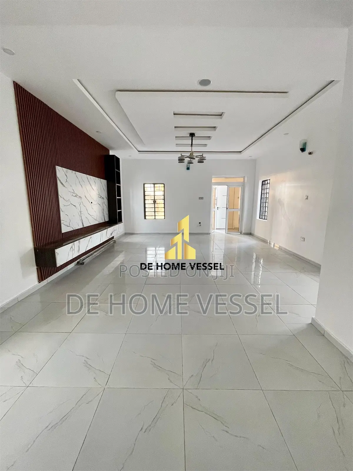5bdrm Duplex in Lekki for sale