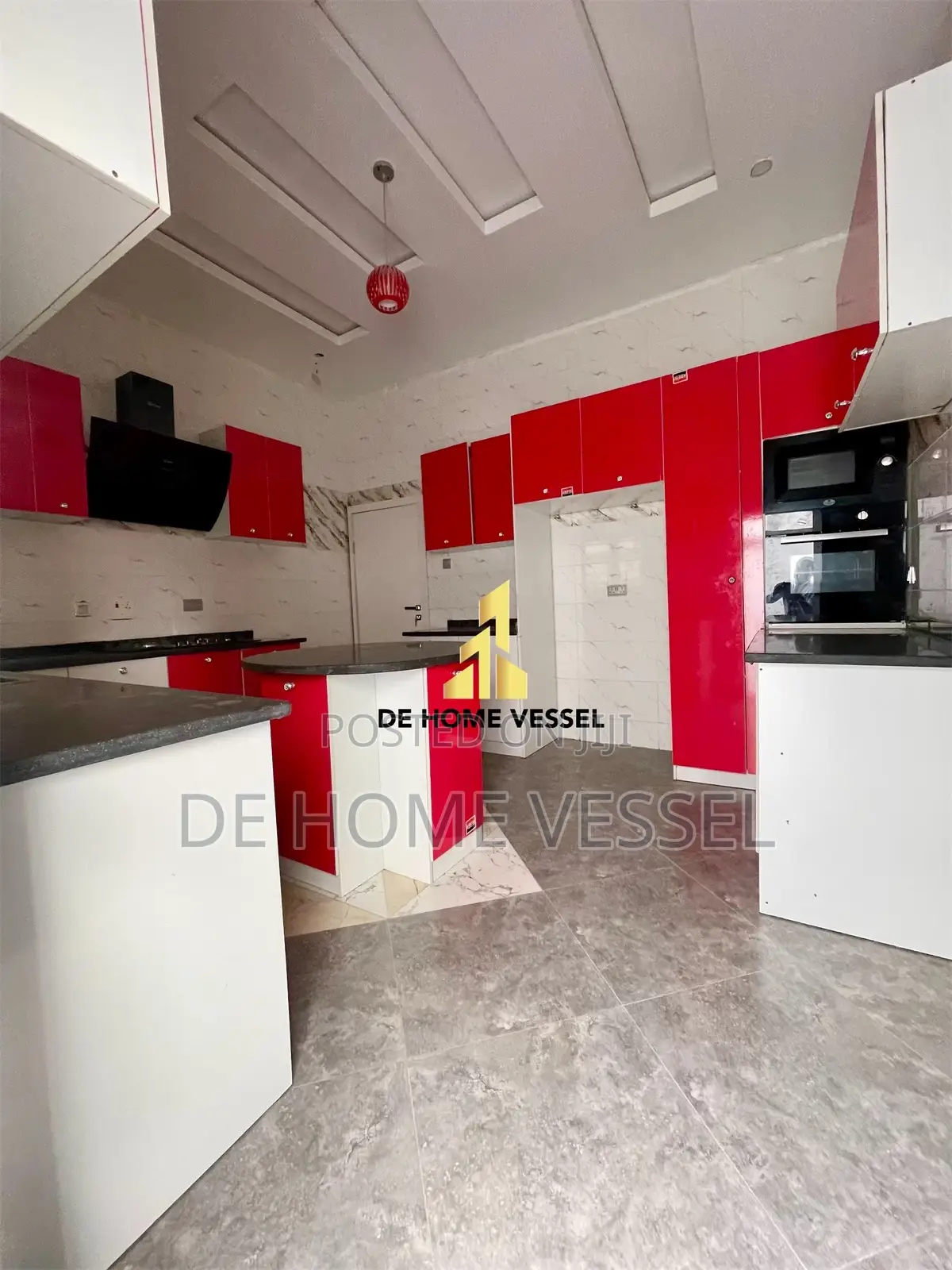 5bdrm Duplex in Lekki for sale