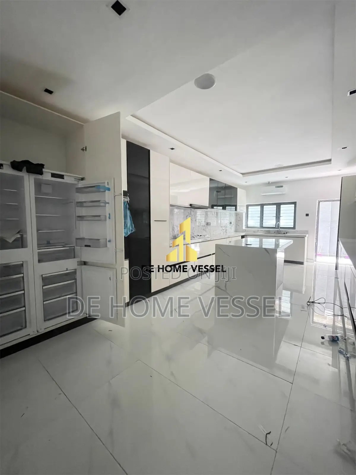5bdrm Duplex In Lekki For Sale