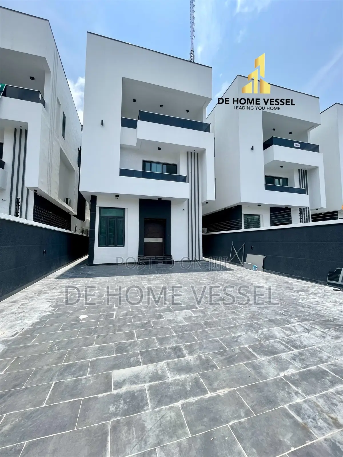 5bdrm Duplex In Lekki For Sale