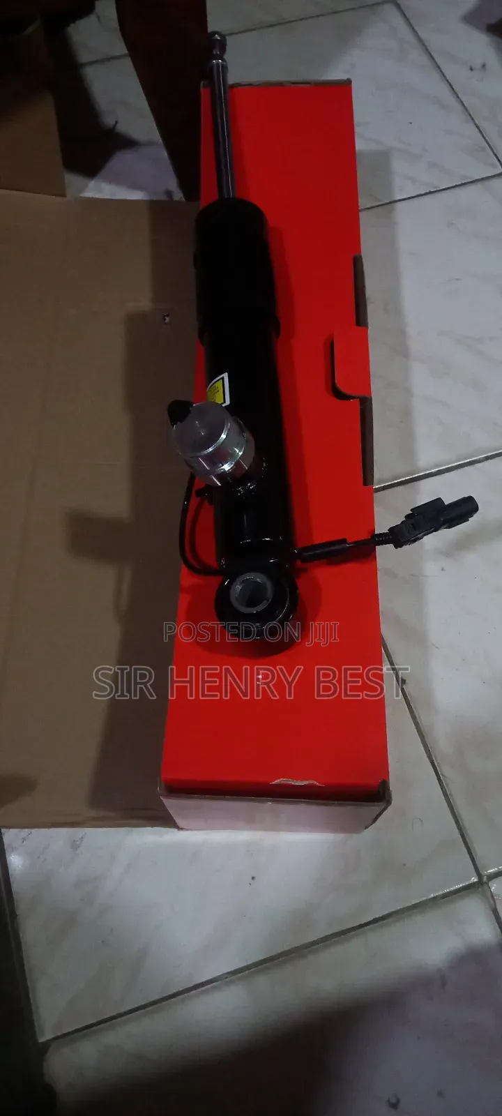 Rear Shocks Absorbers Camry 2019/2024   With. Sensor