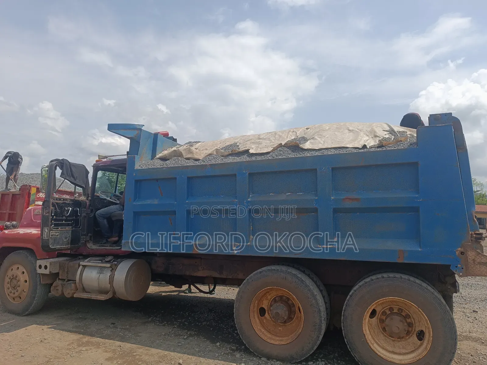 Black Iron Chippings Granite