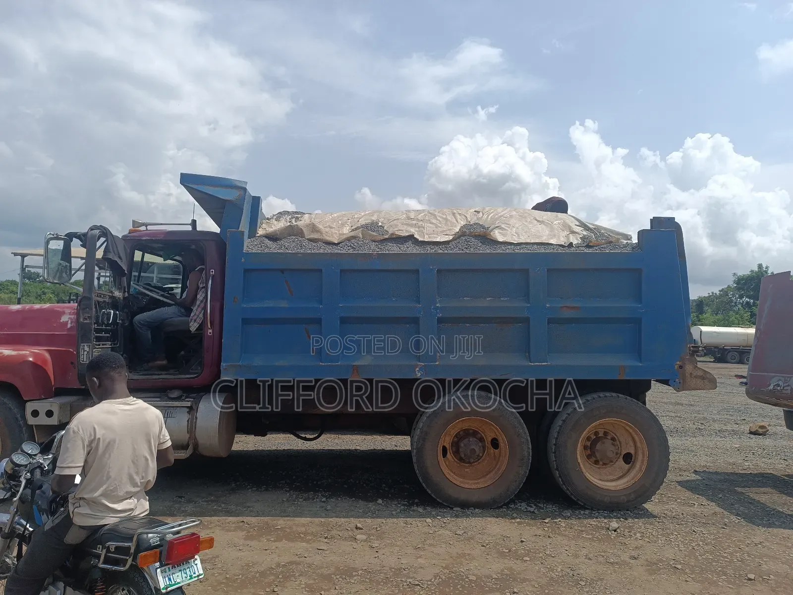 Black Iron Chippings Granite