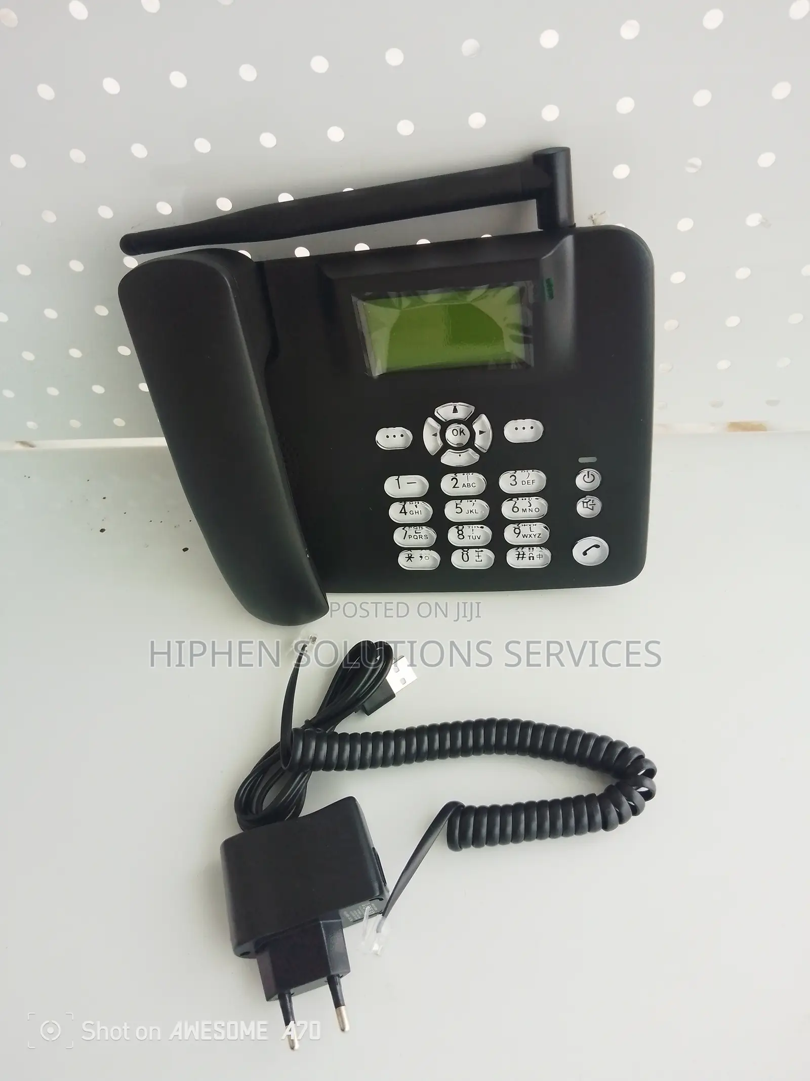 Portable Wireless GSM Deskphone