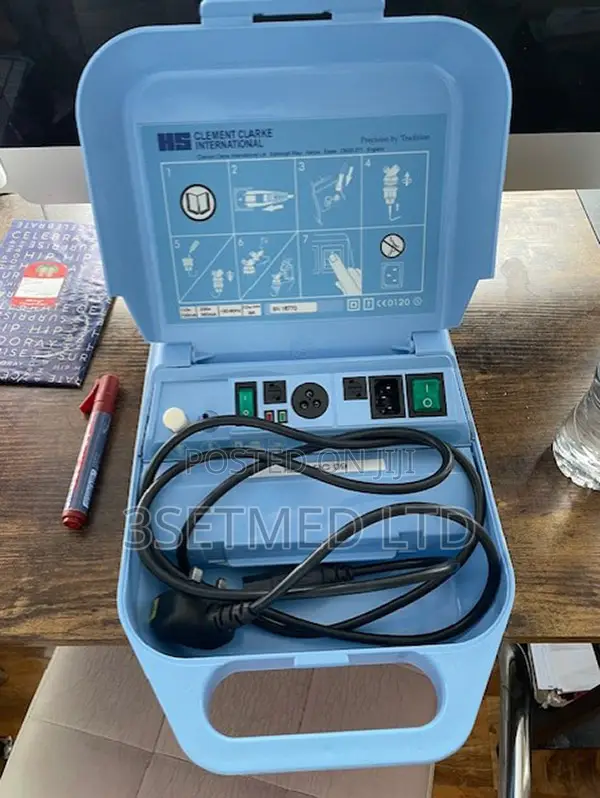 Clements Clarke MEDIX AC2000 Nebuliser