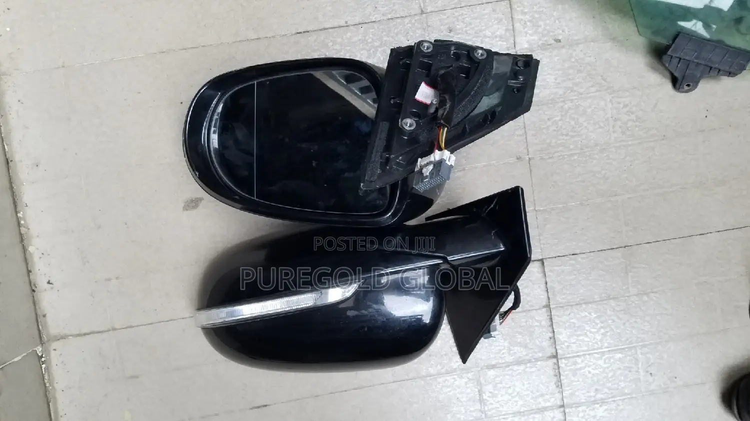 Kia Sorento 2016 and 2018 Model Side Mirror