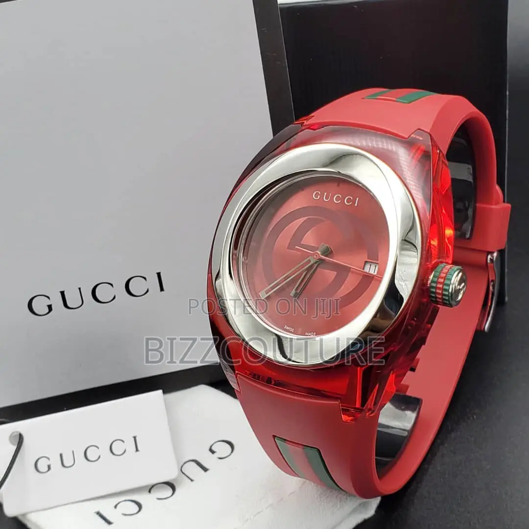 Original Gucci Color Selection Rubber Strap Watch in Store