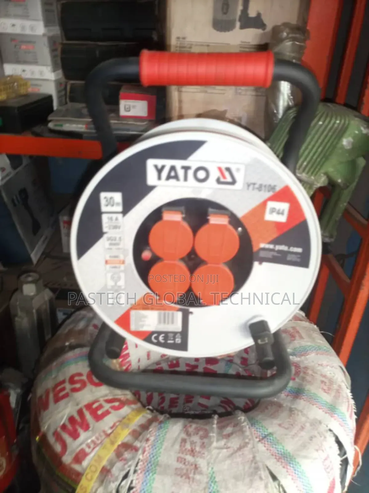 Yt-8106 Cable Reel 30M