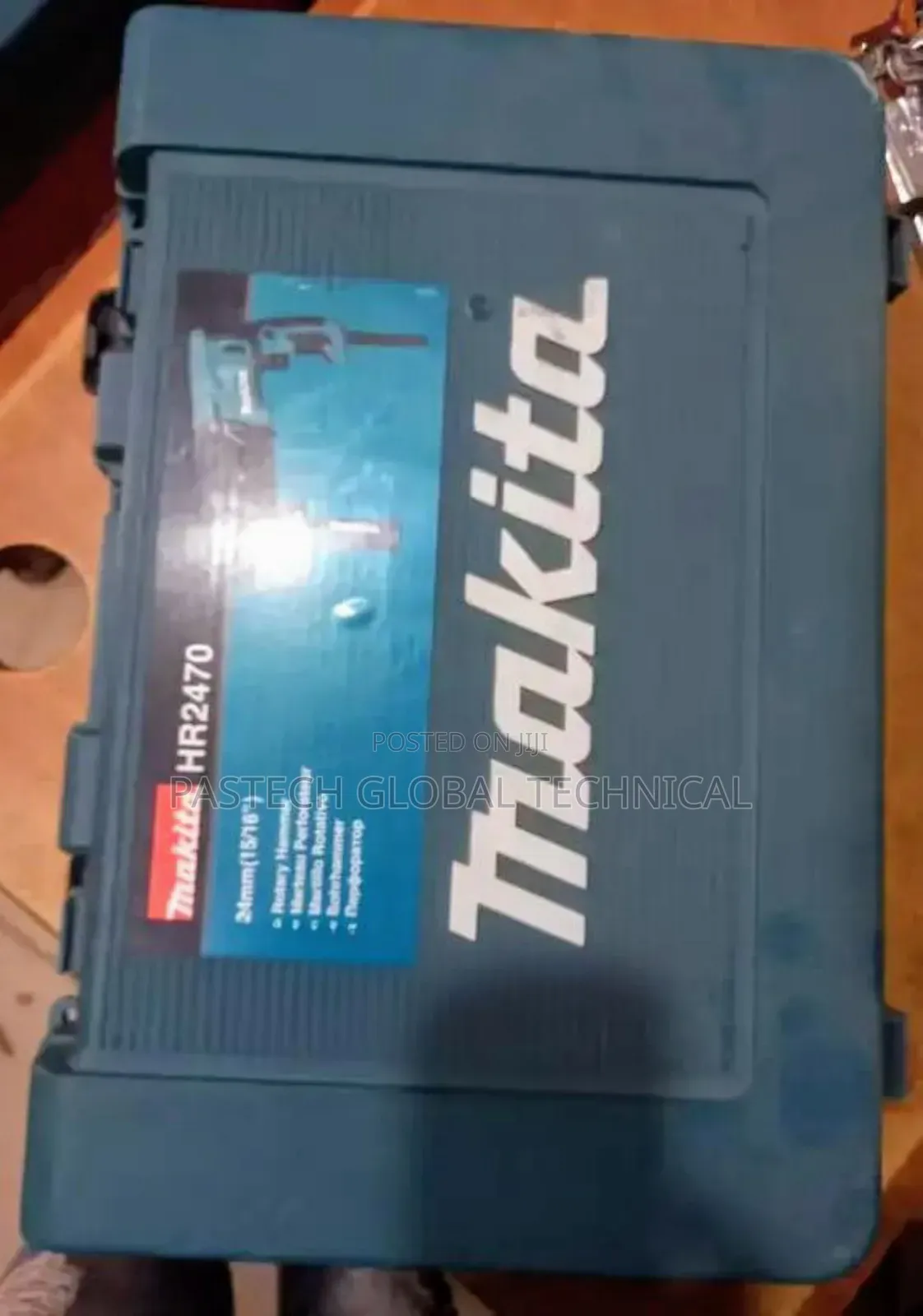 Makita HR2470 Rotary Hammer