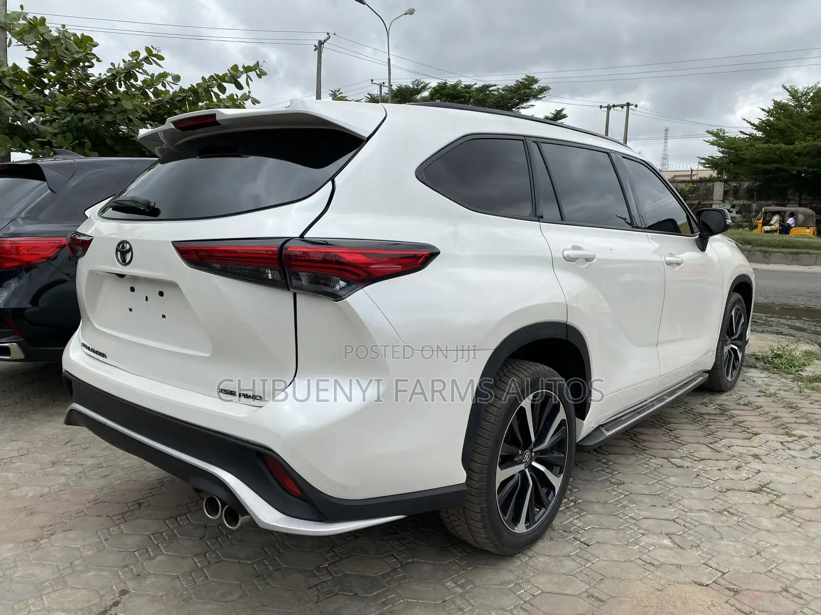 Toyota Highlander XSE 2021 White