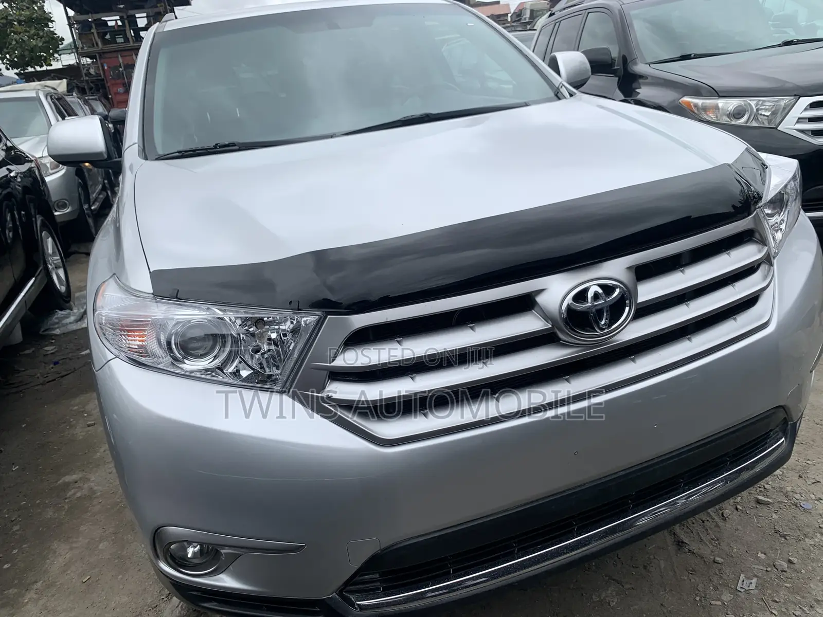 Toyota Highlander Limited 3.5l 4WD 2013 Silver