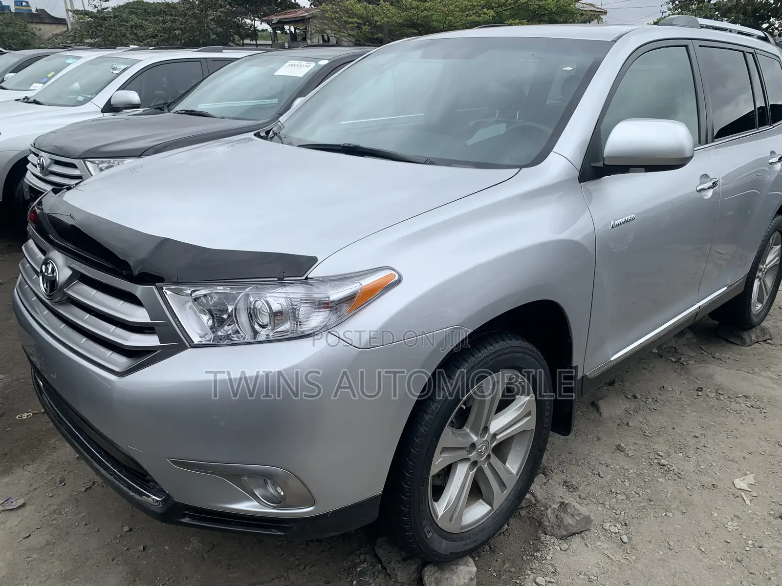 Toyota Highlander Limited 3.5l 4WD 2013 Silver