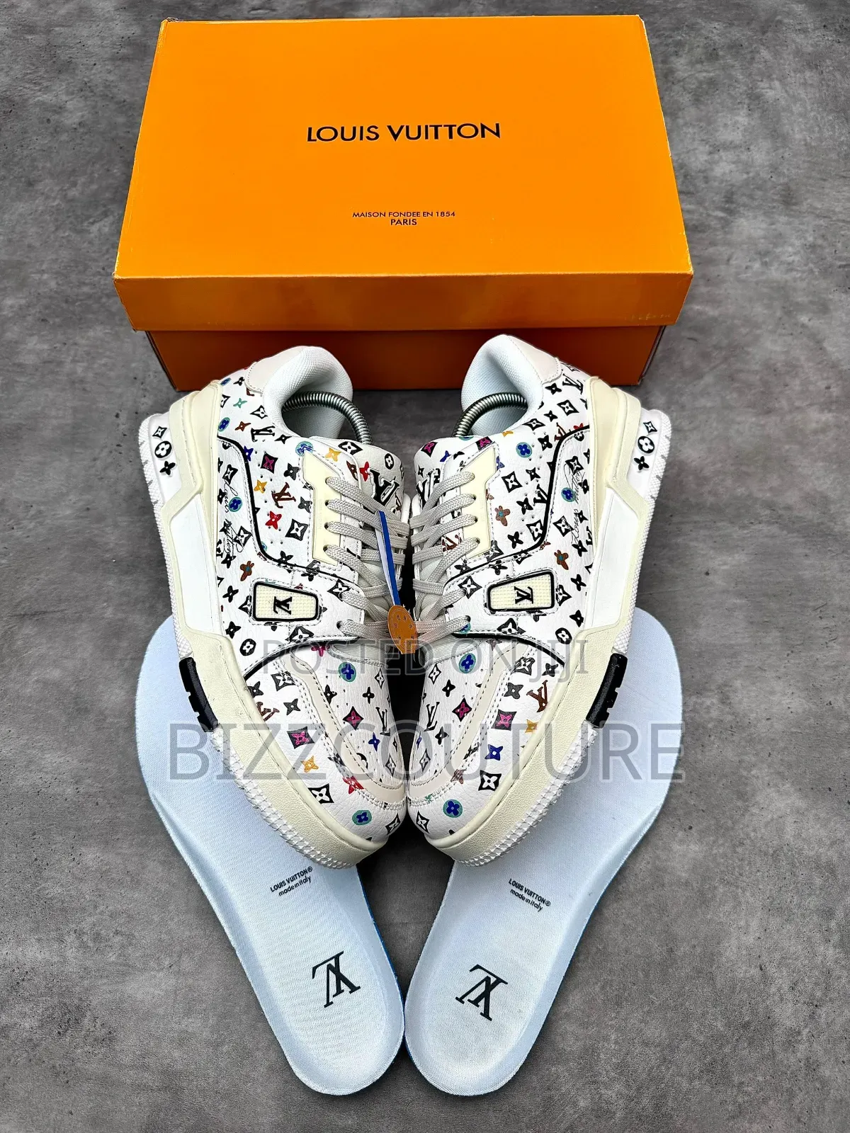 Original LOUIS VUITTON Men's Trainer Available in Store