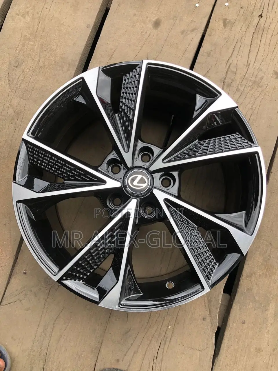 20inches Rim Lexus RX350 2022