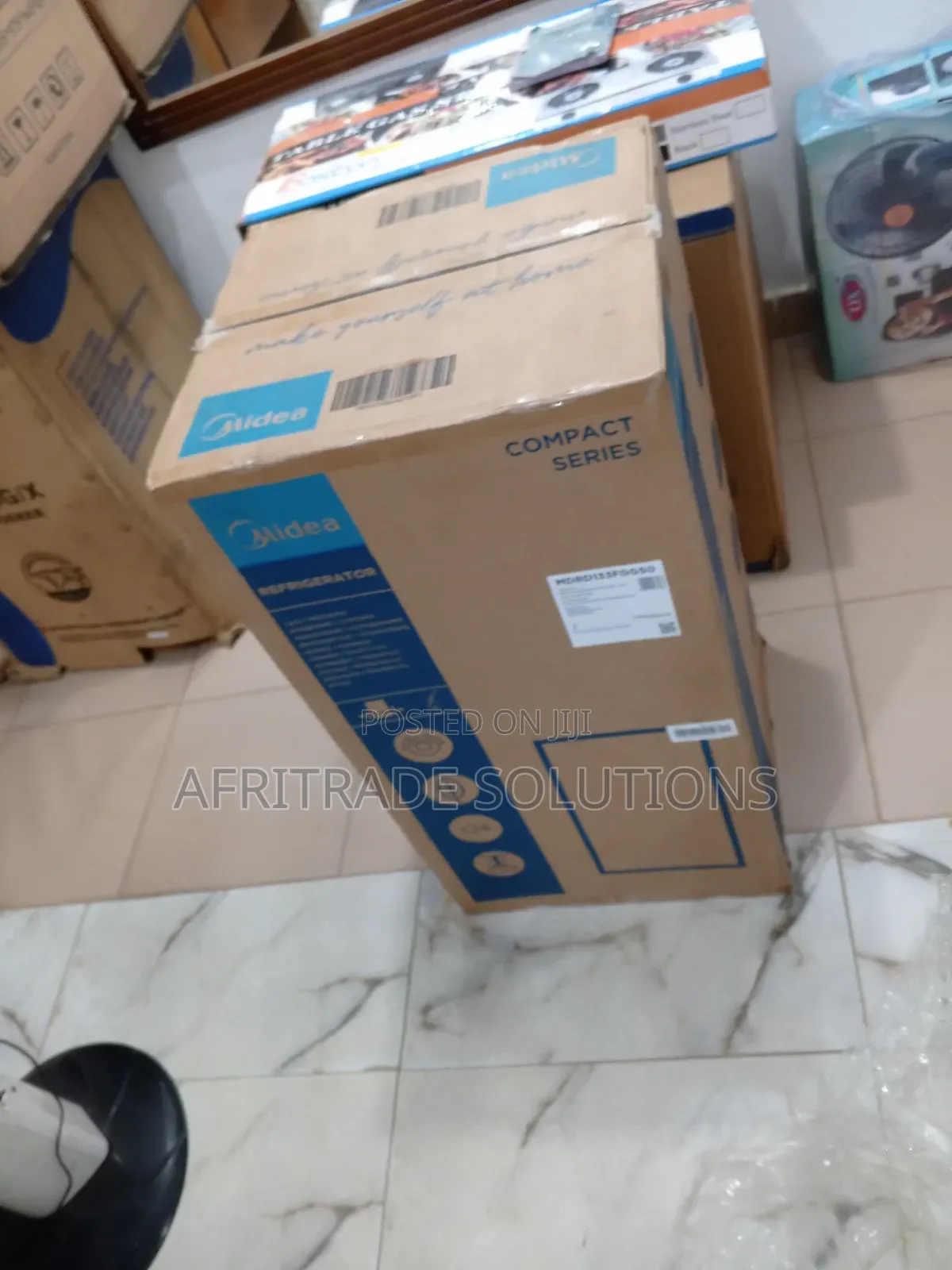 Midea MDRD133FGG50 85l Fridge