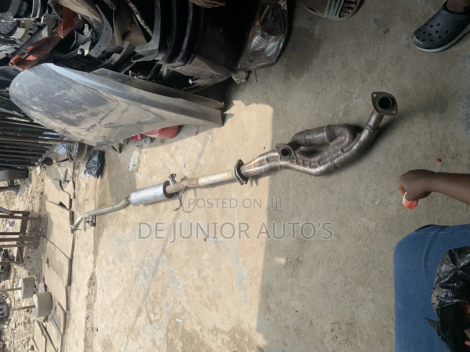 Complete Exhaust With Catalyst for Toyota Avalon 2002 Model