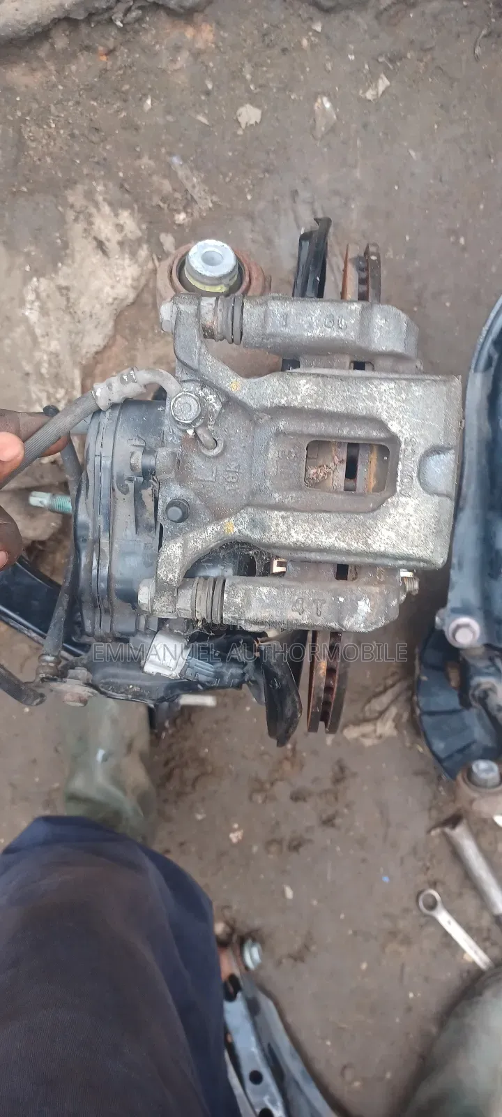 Rear Back Caliper Toyota Rav4 2018 2022 and Lexus Rx350 2018