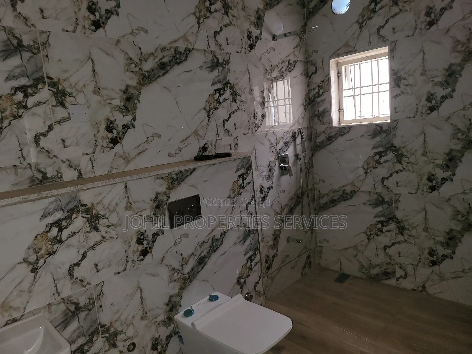 4bdrm Duplex in Jahi for sale