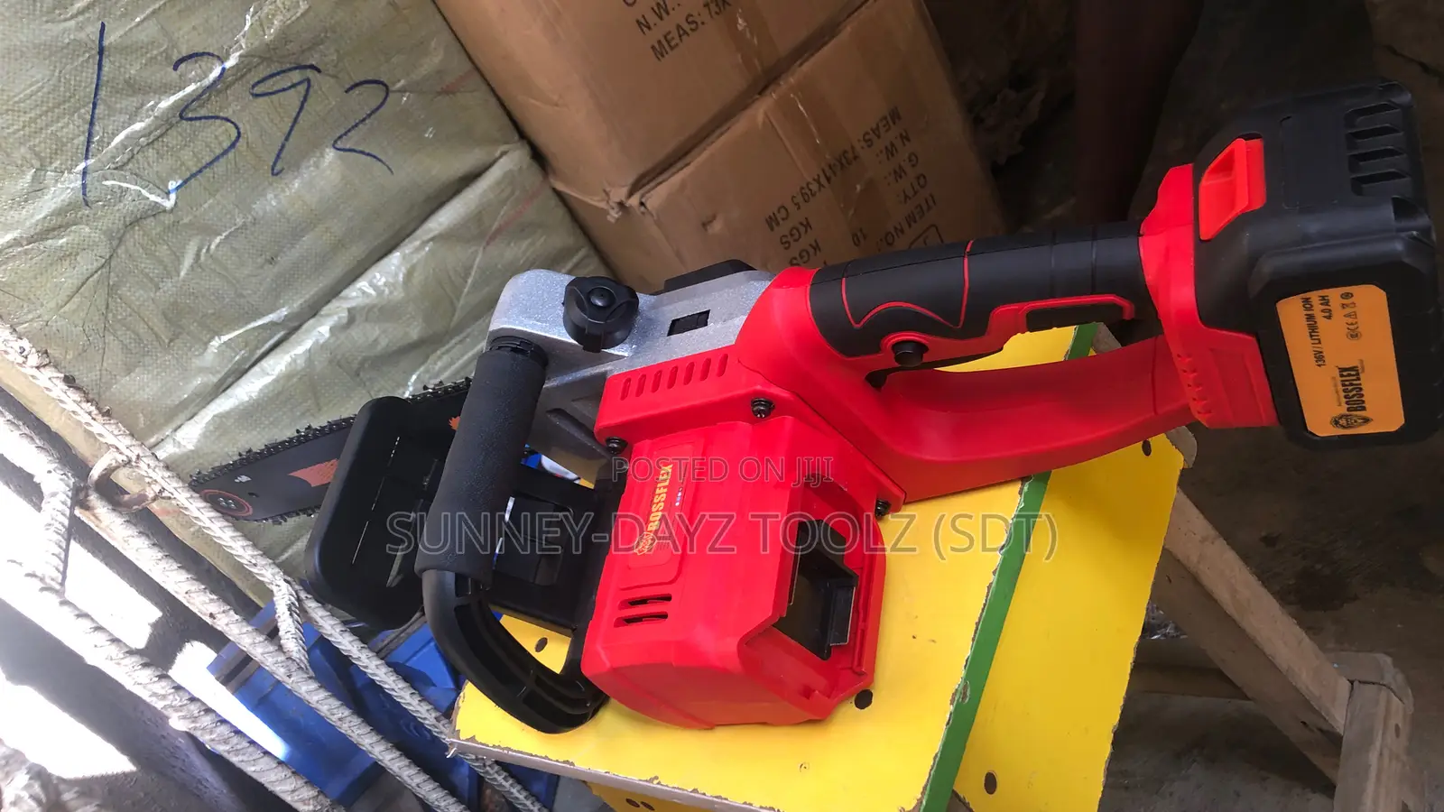 16 Inches Battery Chainsaw