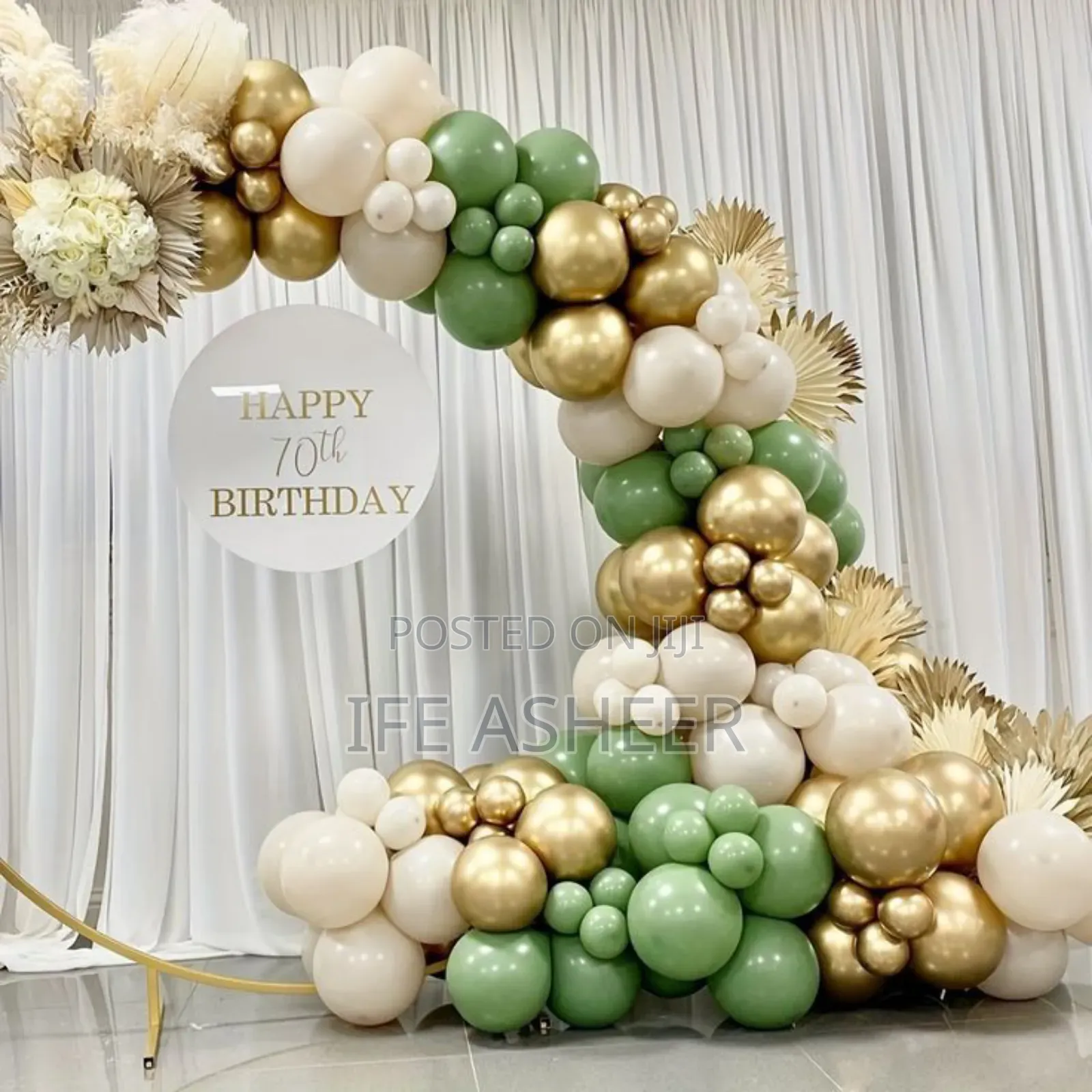 Beautiful Garland Balloon Decor 003