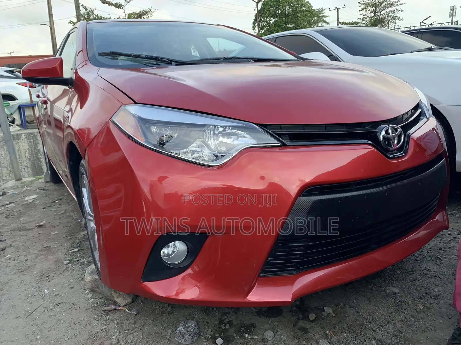 Toyota Corolla 2014 Red