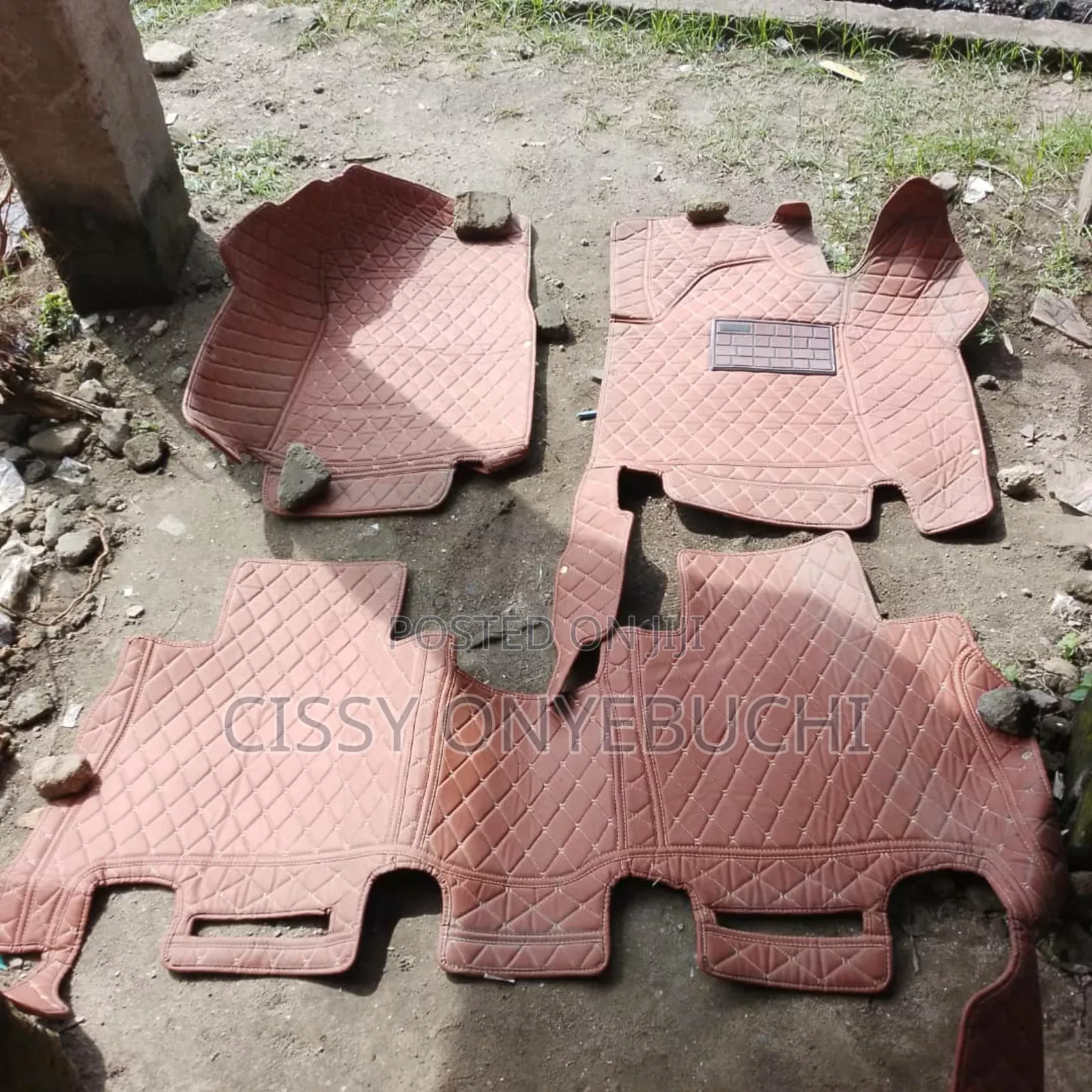 Lexus LX570 Foot Mats